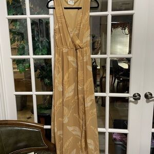NWOT Joyfolie Mia Joy Dress with Leaf Accents Size Small